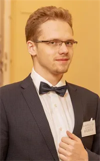 Алексей Витальевич - репетитор по физике и математике