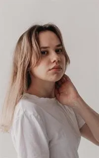 Людмила Ивановна - репетитор по русскому языку