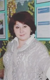Наталья Олеговна - репетитор по подготовке к школе