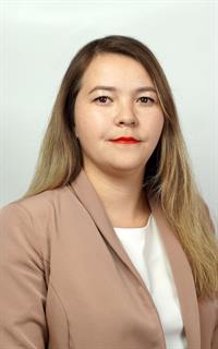 Татьяна Леонидовна - репетитор по химии
