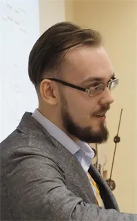 Иван Владимирович - репетитор по биологии, химии, математике и физике