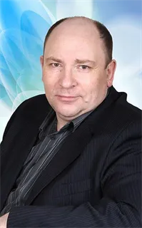 Игорь Анатольевич - репетитор по географии