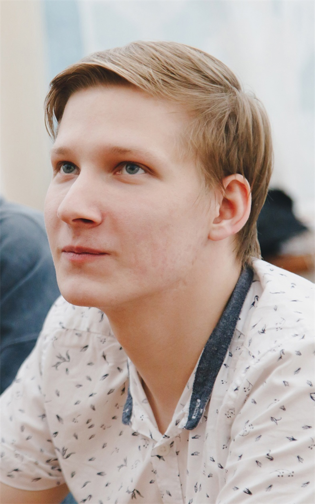 Ян Павлович - репетитор по физике и математике