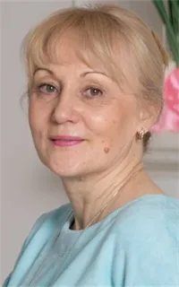 Римма Леонидовна - репетитор по изобразительному искусству