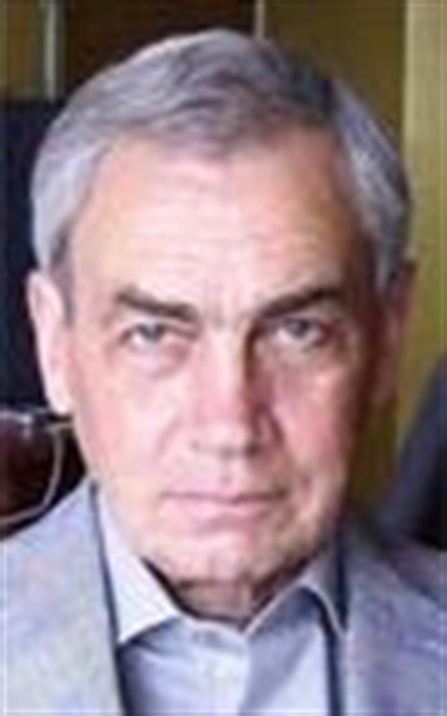 Александр Михайлович - репетитор по математике