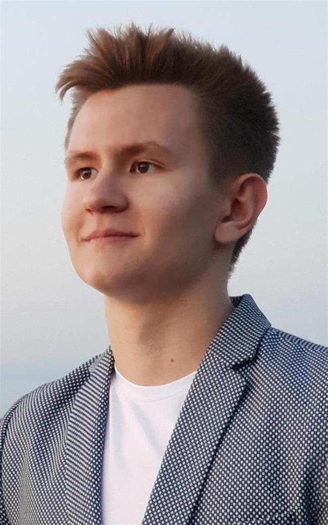 Никита Васильевич - репетитор по информатике