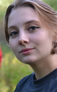 Анастасия Алексеевна - репетитор по изобразительному искусству