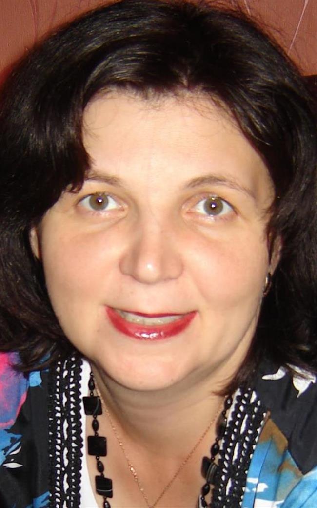 Евгения Анатольевна - репетитор по экономике