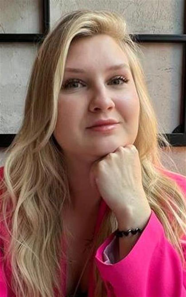 Анна Сергеевна - репетитор по математике и физике