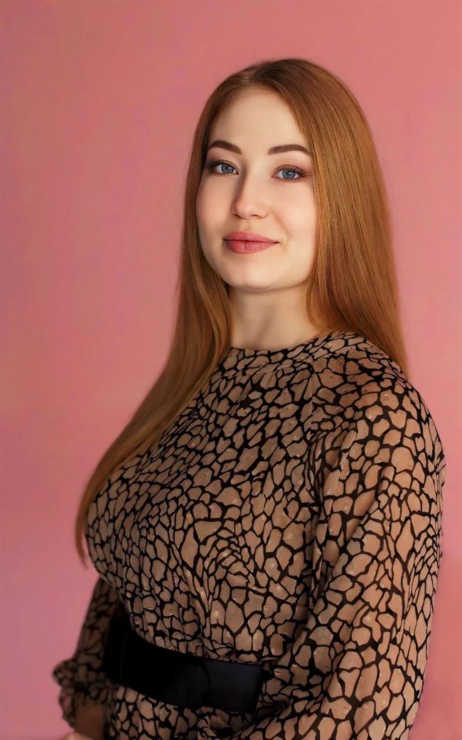Юлия Игоревна - репетитор по русскому языку и литературе
