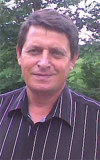 Сергей Саркисович - репетитор по математике и физике