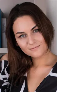 Анастасия Юрьевна - репетитор по обществознанию и другим предметам