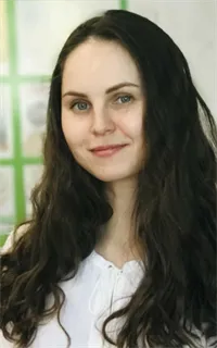 Юлия Олеговна - репетитор по коррекции речи