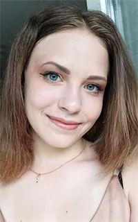 Юлия Андреевна - репетитор по английскому языку и физике