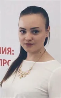 Мария Олеговна - репетитор по химии и биологии
