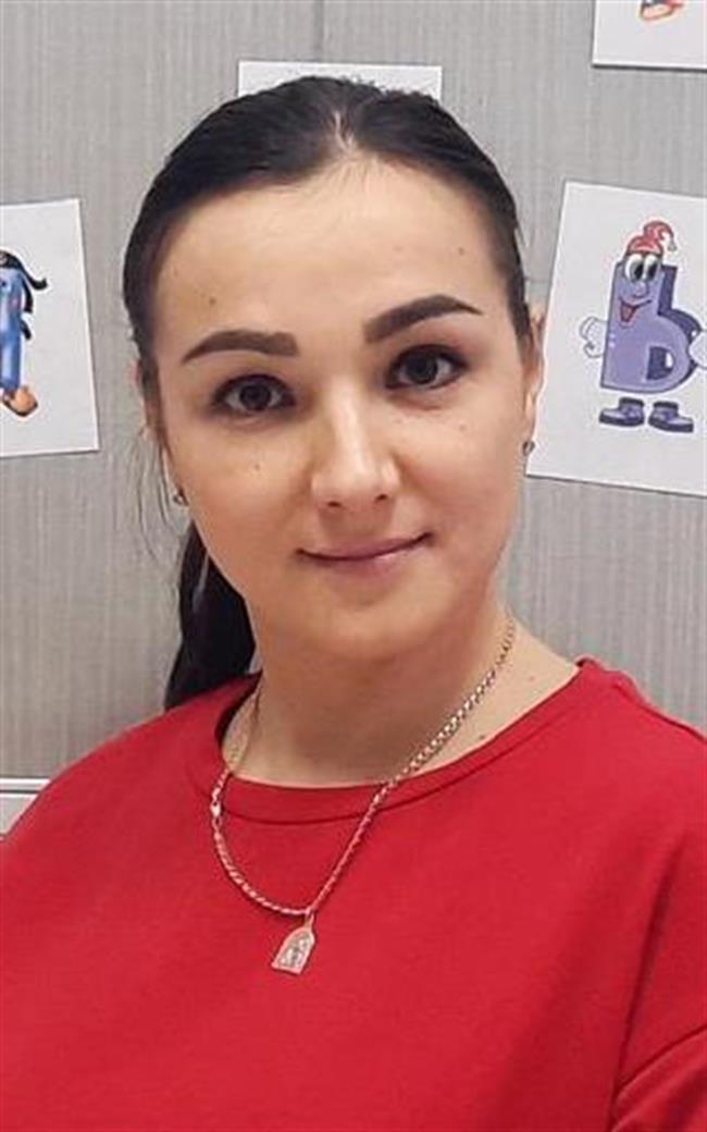 Светлана Владимировна - репетитор по подготовке к школе и коррекции речи