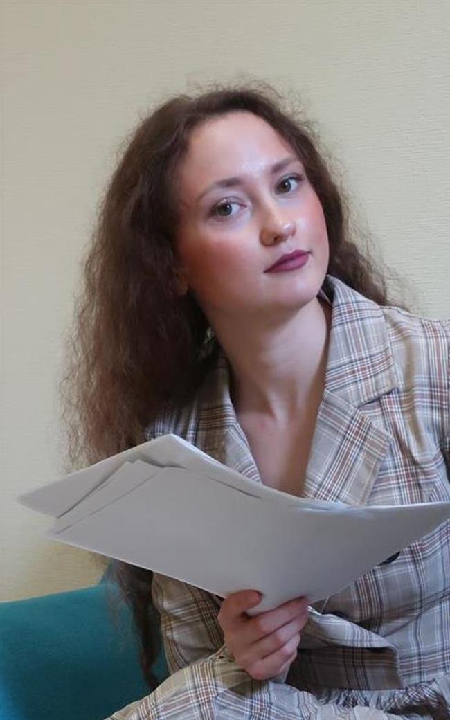 Виктория Олеговна - репетитор по математике, физике и другим предметам