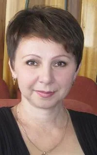 Алена Викторовна - репетитор по географии