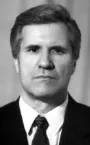 Николай Александрович - репетитор по математике и физике
