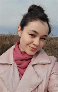 Екатерина Сергеевна - репетитор по английскому языку, русскому языку и китайскому языку