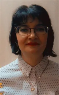 Лариса Александровна - репетитор по подготовке к школе и предметам начальной школы