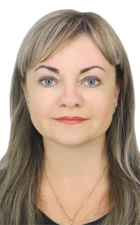 Елена Леонидовна - репетитор по предметам начальной школы и подготовке к школе