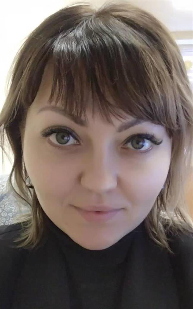 Елена Викторовна - репетитор по математике и русскому языку