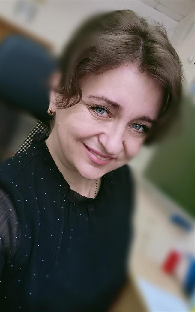 Екатерина Александровна - репетитор по предметам начальной школы и подготовке к школе