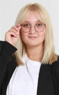 Валерия Станиславовна - репетитор по музыке