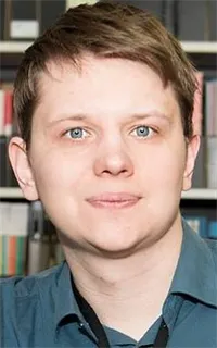Данил Игоревич - репетитор по английскому языку, истории и обществознанию