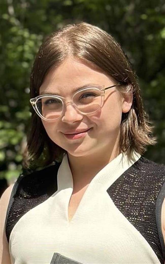 Вера Андреевна - репетитор по английскому языку и китайскому языку