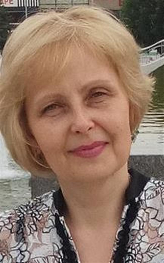 Иллона Александровна - репетитор по математике и предметам начальной школы