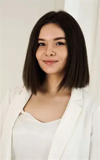 Рената Тимуровна - репетитор по предметам начальной школы