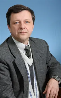 Алексей Александрович - репетитор по экономике