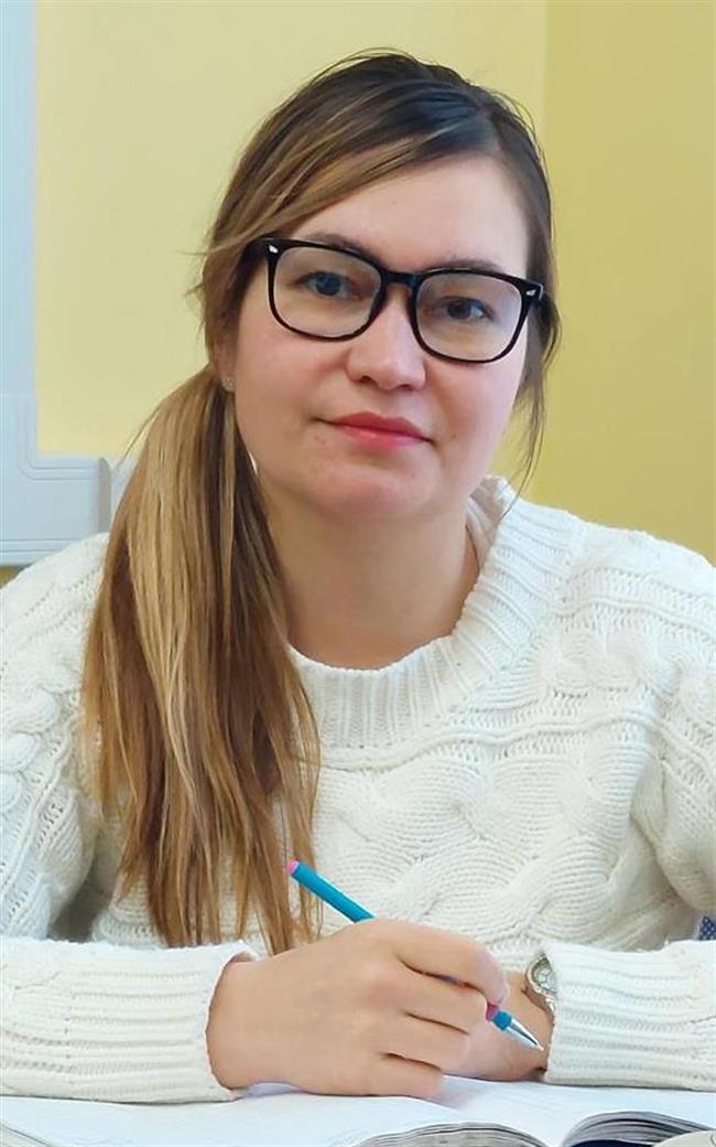Светлана Игоревна - репетитор по русскому языку, литературе и русскому языку для иностранцев