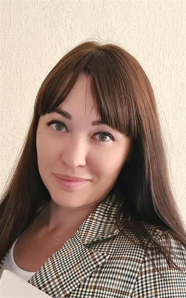 Динара Ринатовна - репетитор по английскому языку