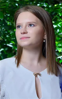 Алина Юрьевна - репетитор по биологии