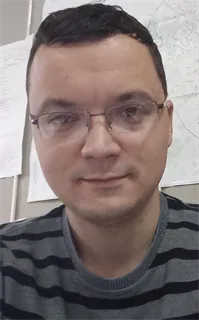 Дмитрий Сергеевич - репетитор по физике