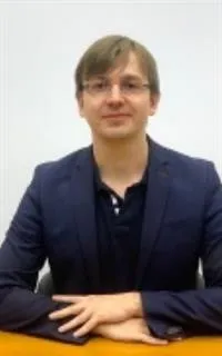 Максим Александрович - репетитор по истории и обществознанию
