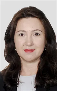 Наталья Сергеевна - репетитор по экономике
