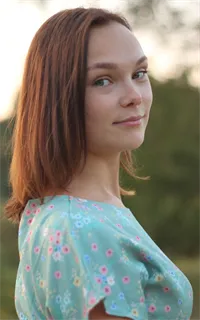 Анна Владимировна - репетитор по подготовке к школе и коррекции речи