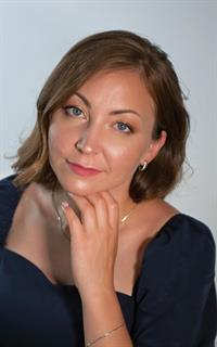 Юлия  Валерьевна  - репетитор по английскому языку