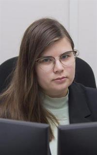 Екатерина Александровна - репетитор по химии и математике