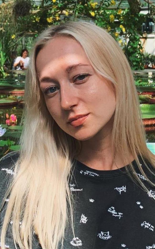 Дарья Алексеевна - репетитор по русскому языку и обществознанию