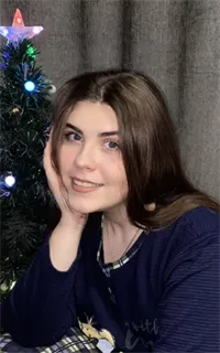 Даниэлла Эдуардовна - репетитор по обществознанию