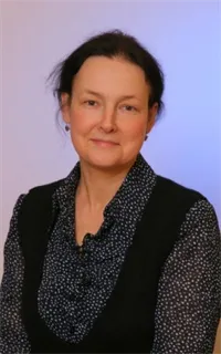 Елена Владимировна - репетитор по французскому языку и немецкому языку