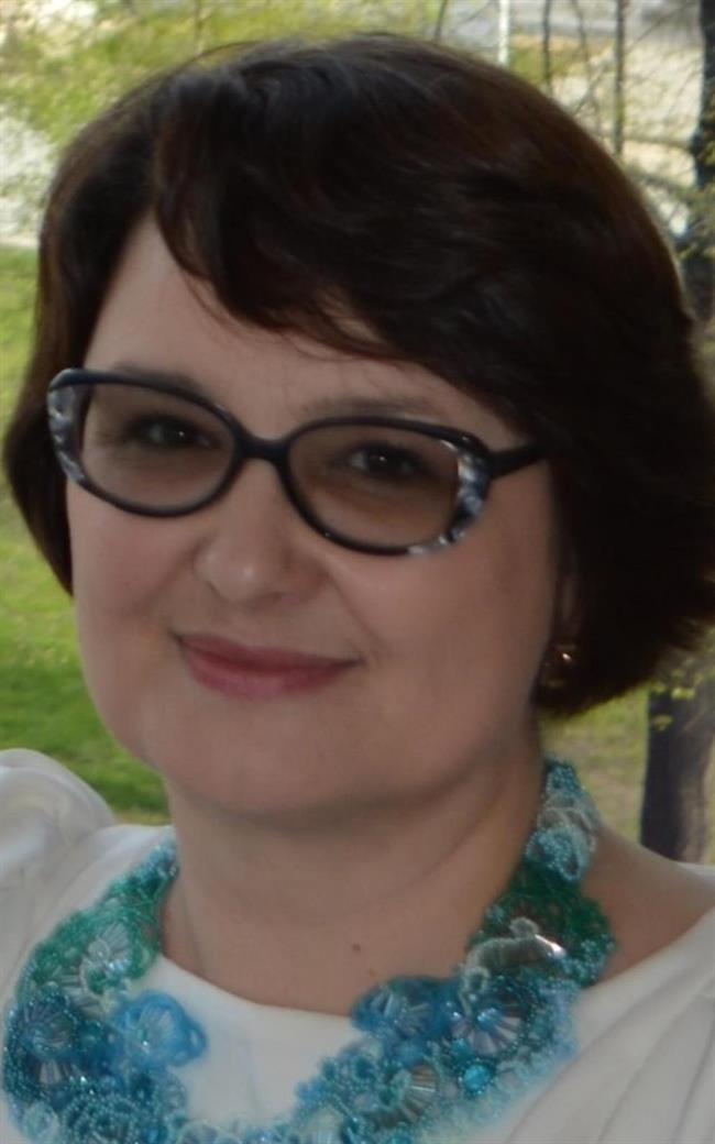 Виктория Викторовна - репетитор по информатике