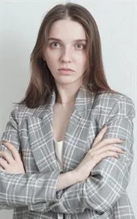 Ольга Валерьевна - репетитор по предметам начальной школы и математике