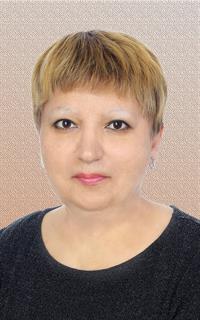 Ирина Геннадьевна - репетитор по математике и английскому языку