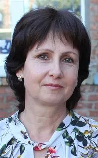 Ольга Дмитриевна - репетитор по обществознанию